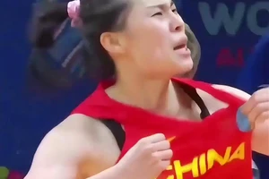 如何提升女篮运动员的罚球水平?深入探讨两种有效方法并推荐最佳策略